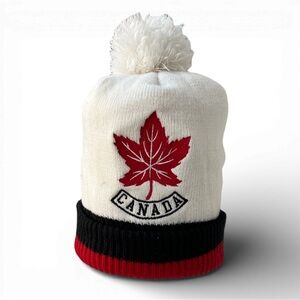 HUDSON BAY 2010 Olympic Knit Red Maple Leaf Toque ADULT